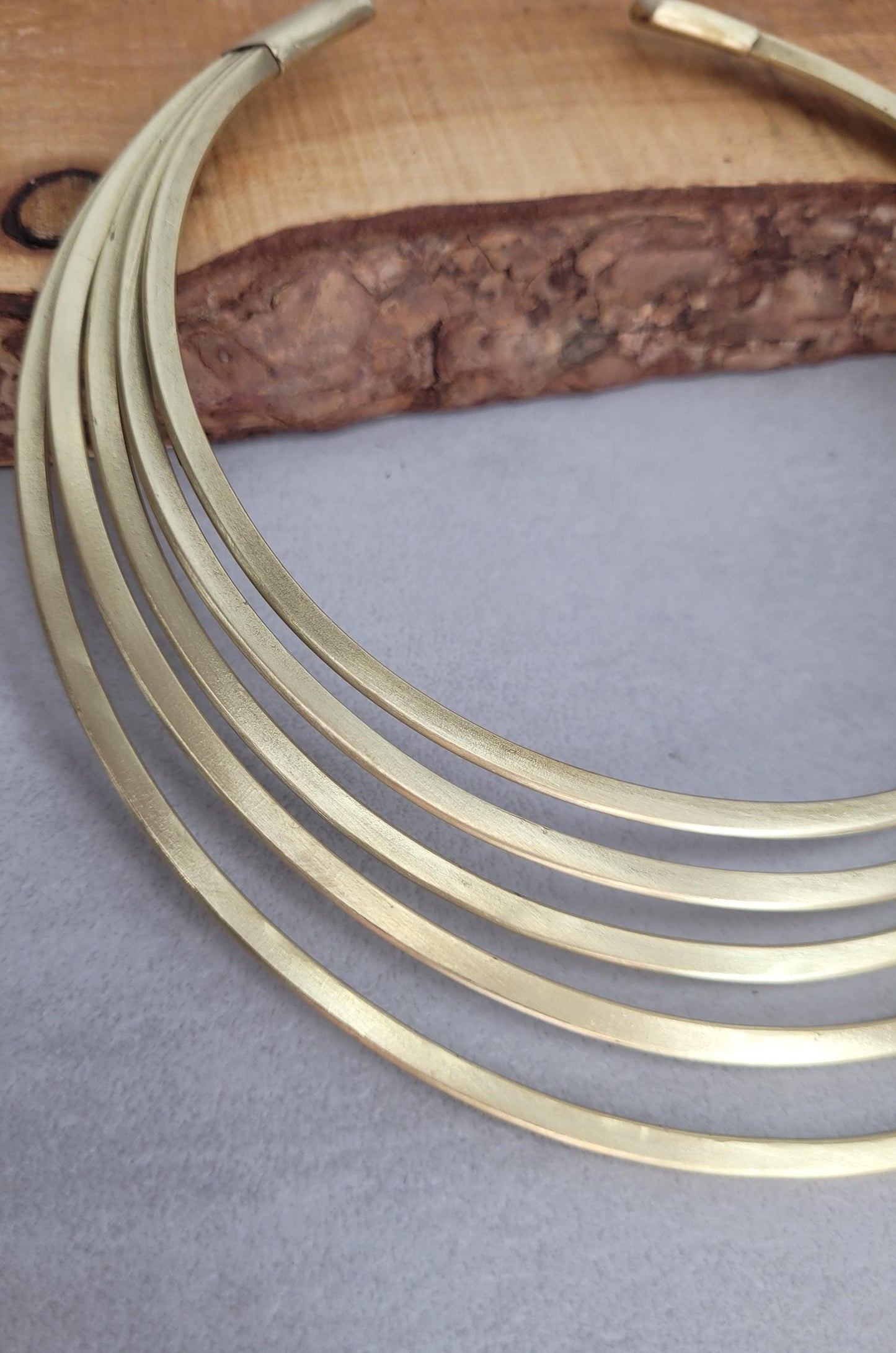 Golden choker necklace / Unique design / Ethnic necklace / Gift / Silver / Statement / Luxurious / Modern / Minimal / Elegant / Brass