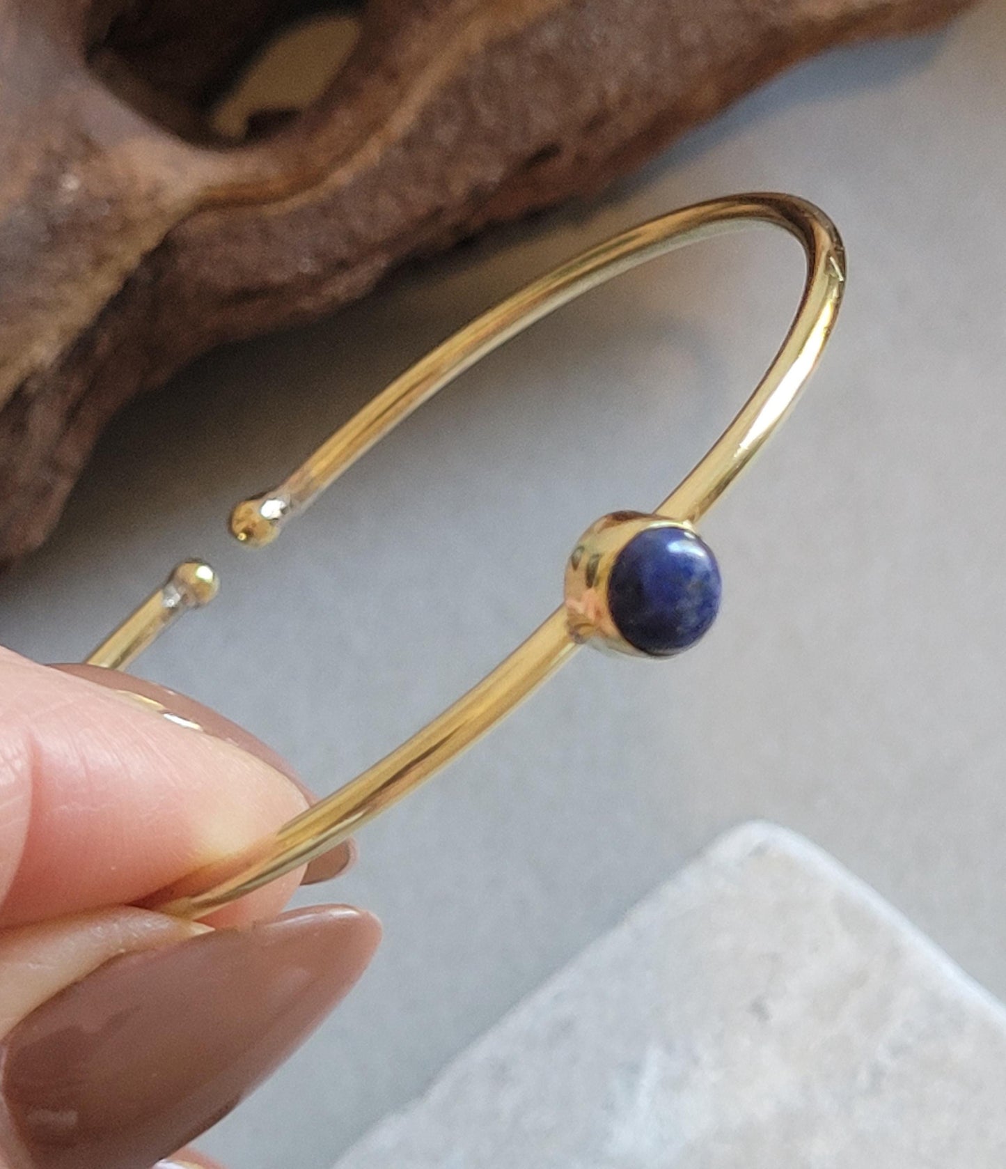 Brass bangle / Gold bracelet / Bracelet / Golden / Brass / Boho / Minimal / Minimalist / Minimal / Elegant / Stackable