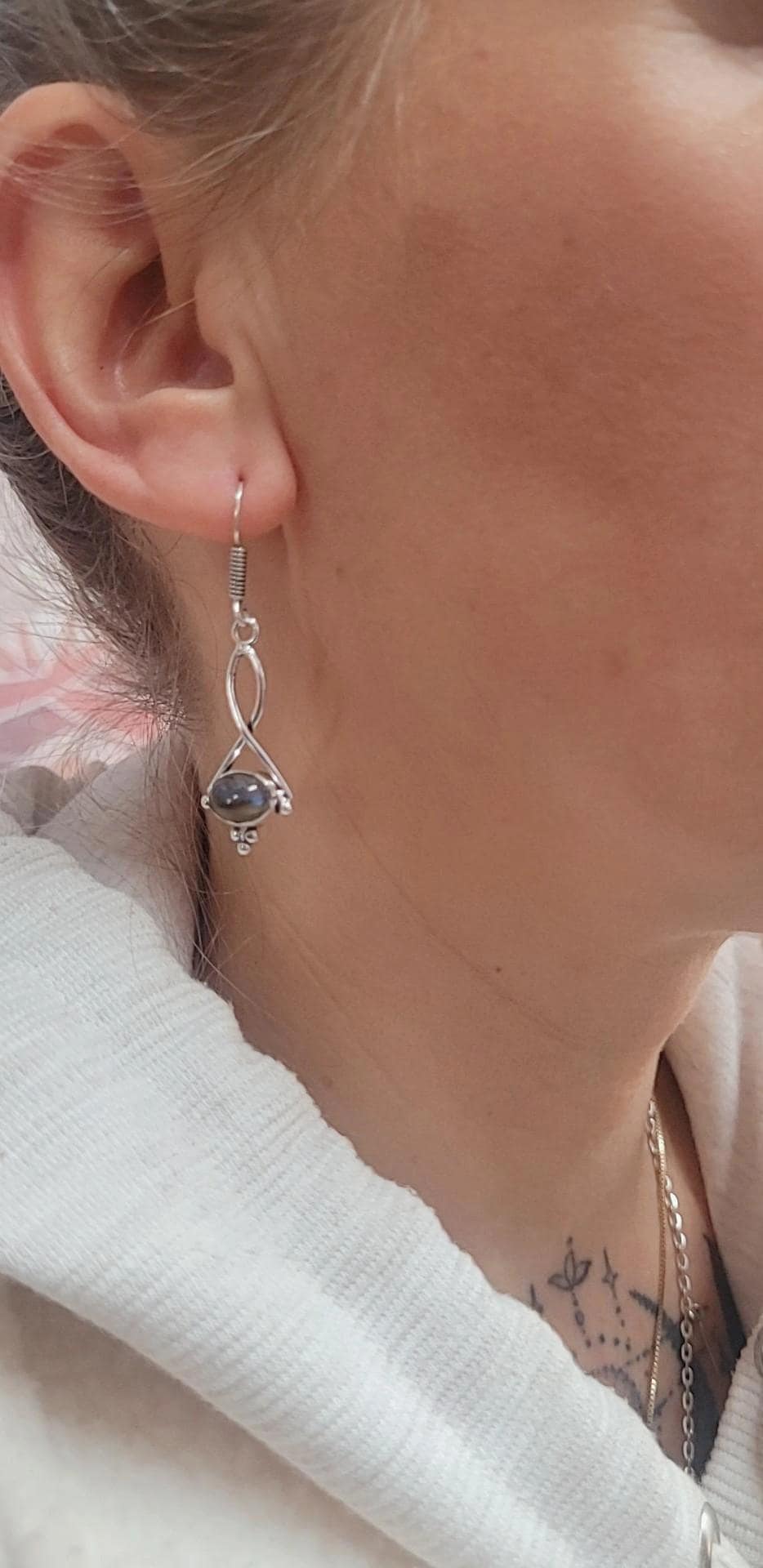 Dainty silver dangle earrings / Silver plated jewelry