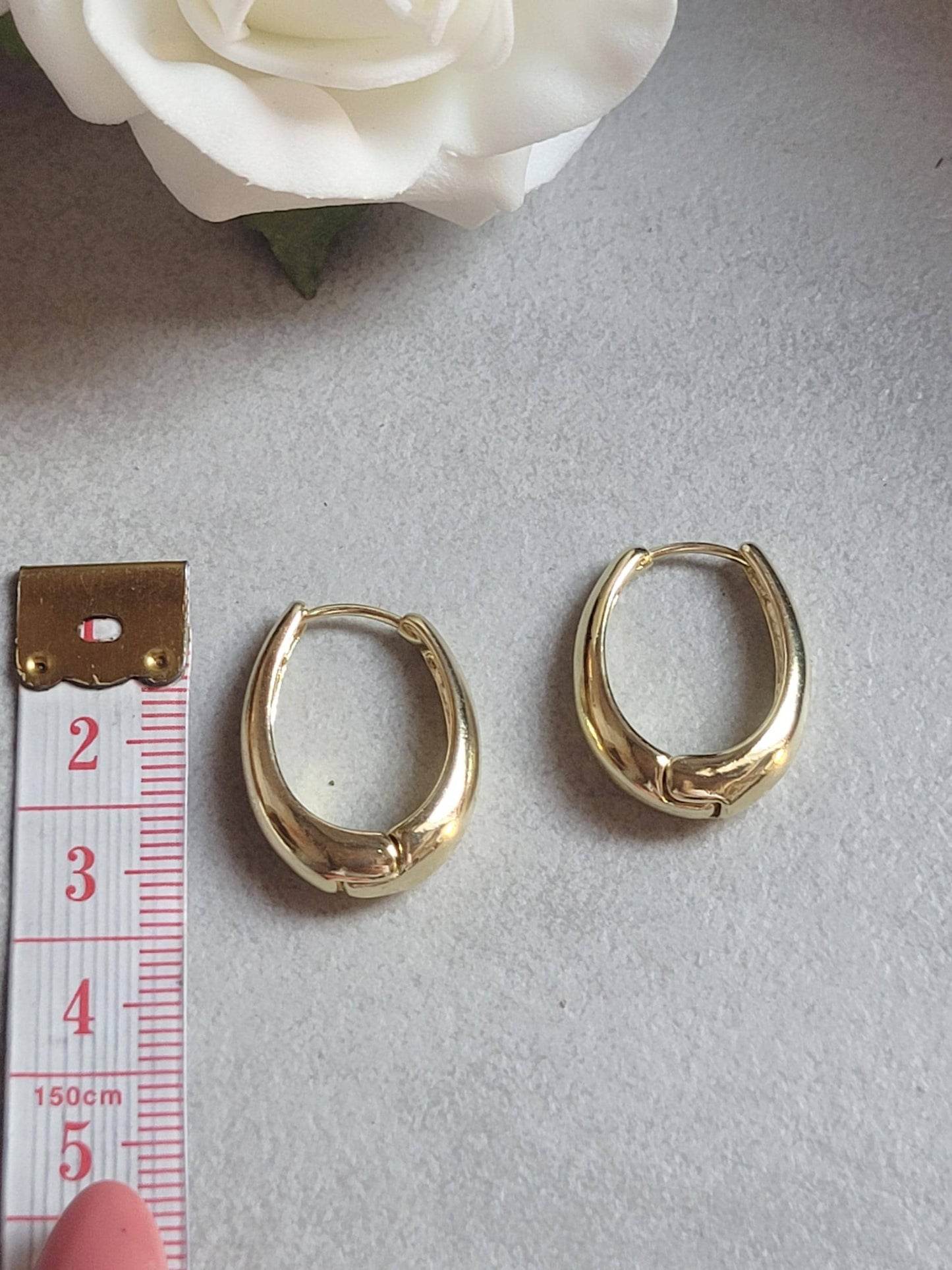 18K Gold Plated Hoop Earrings | Lightweight Chunky Huggie Hoops | Minimalist Everyday Gold Earrings | Small Oval Hoops | Gift for Her