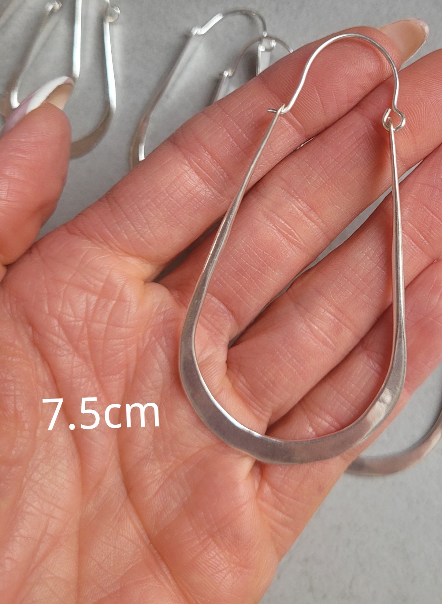 silver hoops / Hammered hoops / Teardrop earrings / Small hoops / Large hoops / Simple design / Gift