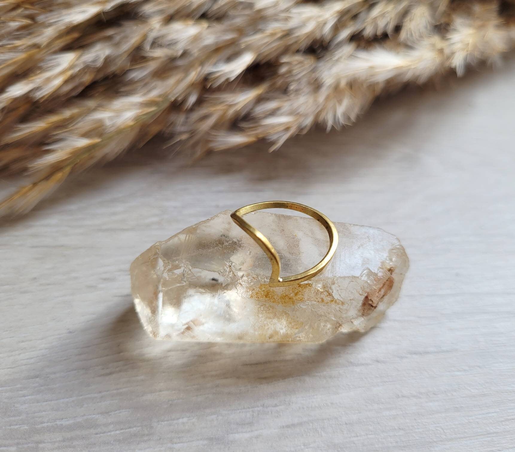 Wave ring / Golden ring / Jewellery / sea Jewellery / Small gift / her gift / Minimal / Minimalist / Free delivery