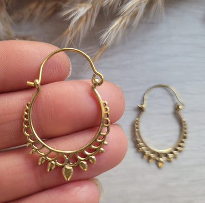Small aura golden hoops / Boho / Bohemian / Cute / Detailed / Minimal / Gypsy / Dainty / Yoga jewellery