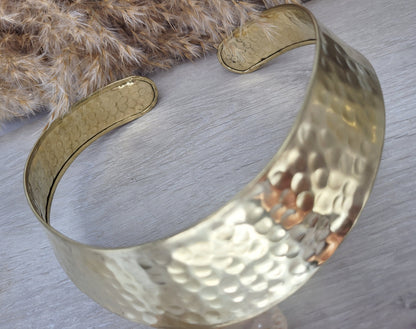 Ethinic choker / Gold necklace / chokers / Rustic / Lightweight / Brass jewellery/ Tribal / Gypsy