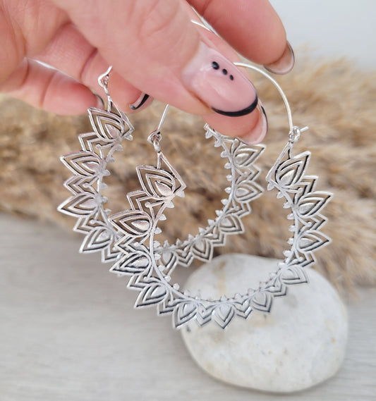 Large silver hoops / Large earrings / Hoops / Hippie / Statement jewellery /Detailed earrings