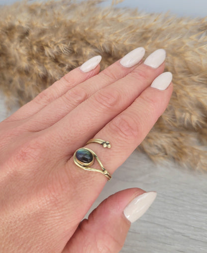 Gold adjustable ring/ Golden ring / Elegant / Ethnic / Gift / Cute ring / Birthstone / Boho / Bohemian