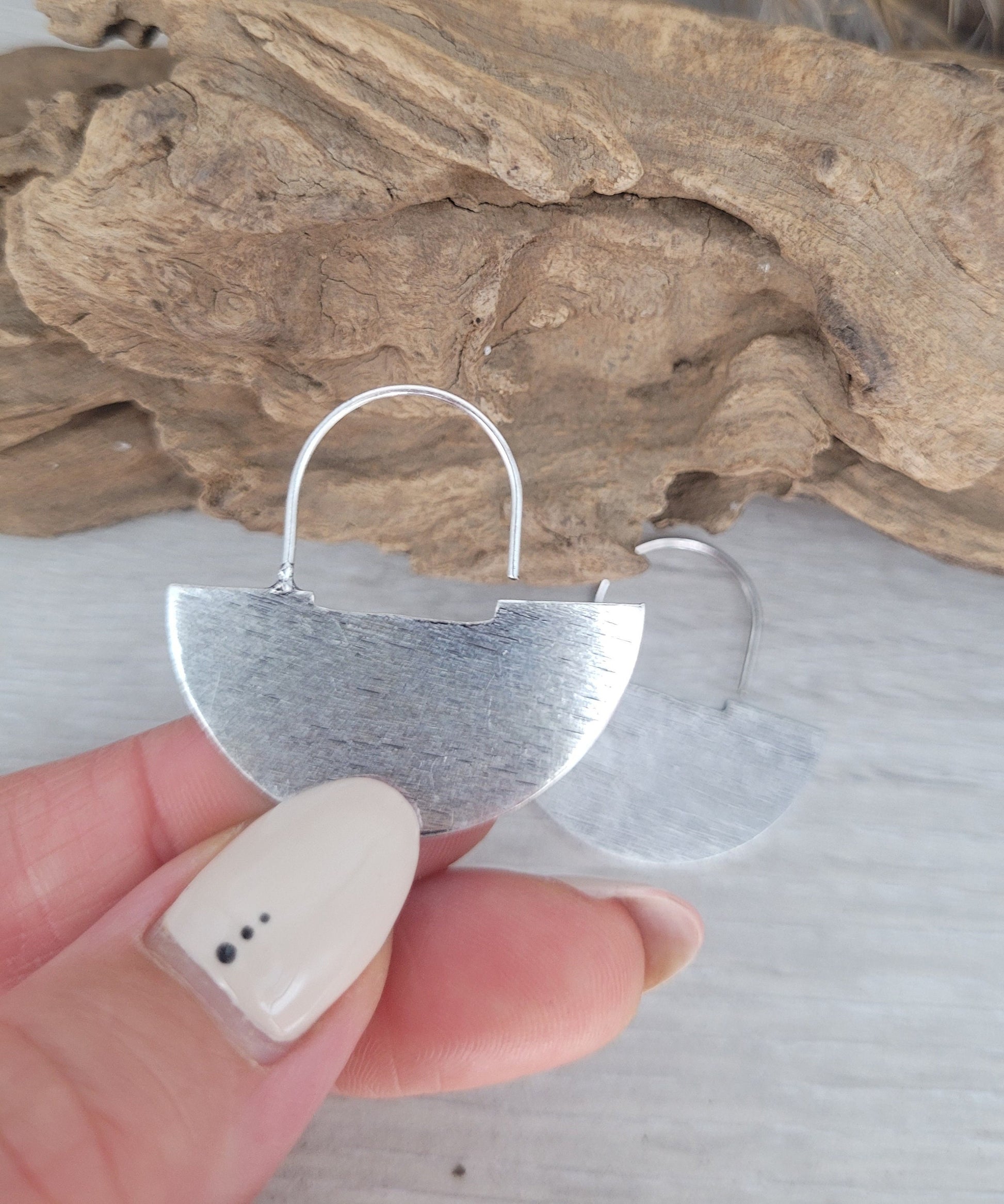 Silver hammered earrings / Handmade / Detailed earrings / Unique / Gift / Ethnic / Bohemian