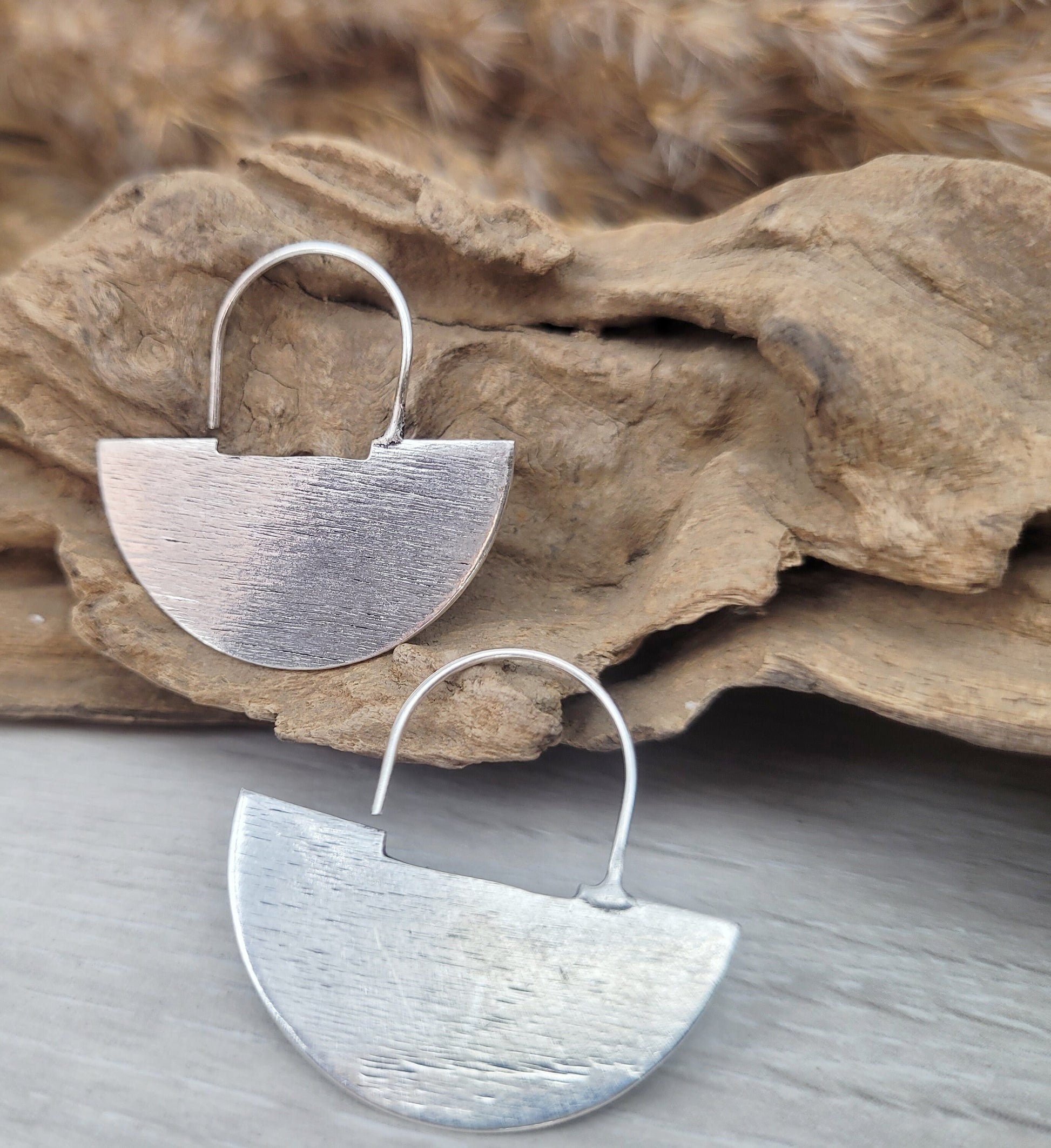 Silver hammered earrings / Handmade / Detailed earrings / Unique / Gift / Ethnic / Bohemian
