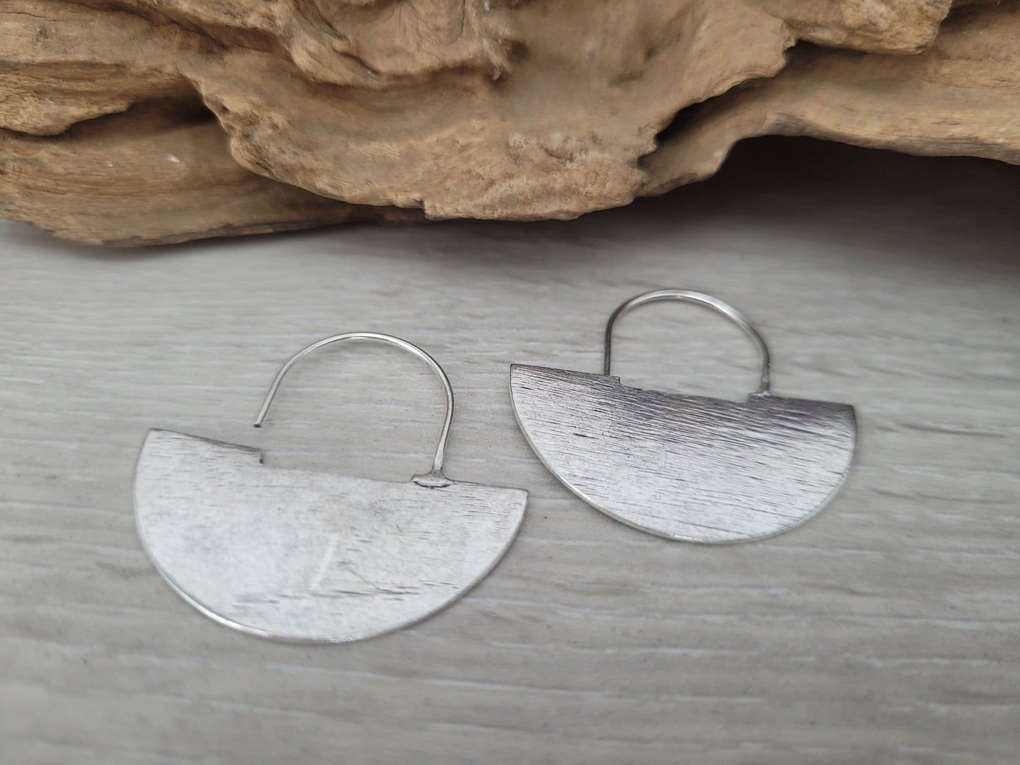 Silver hammered earrings / Handmade / Detailed earrings / Unique / Gift / Ethnic / Bohemian
