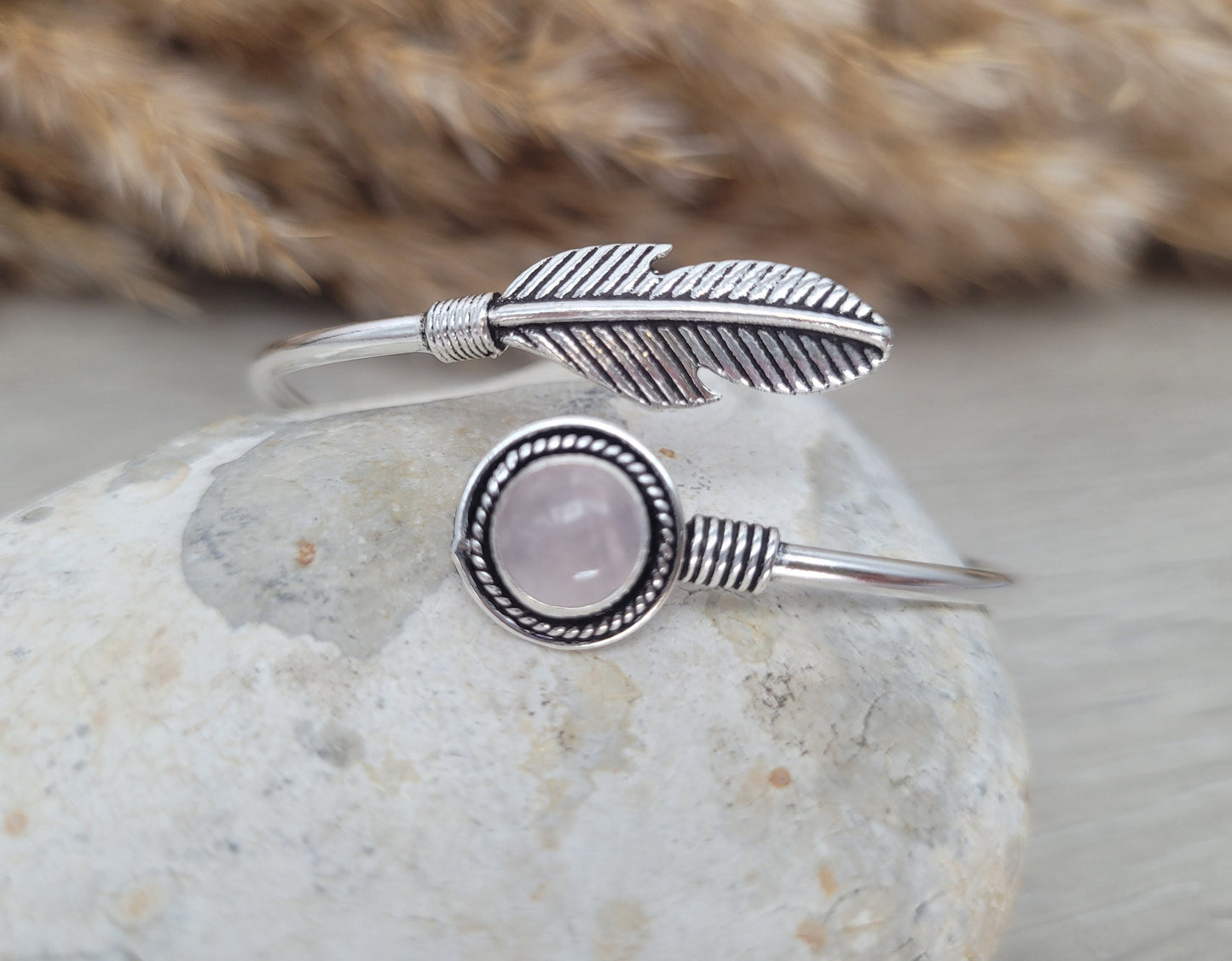 Silver rose quartz bohemian bracelet / Feather bracelet / Feather jewellery / Boho / Hippie / Healing / Festival / Crystal