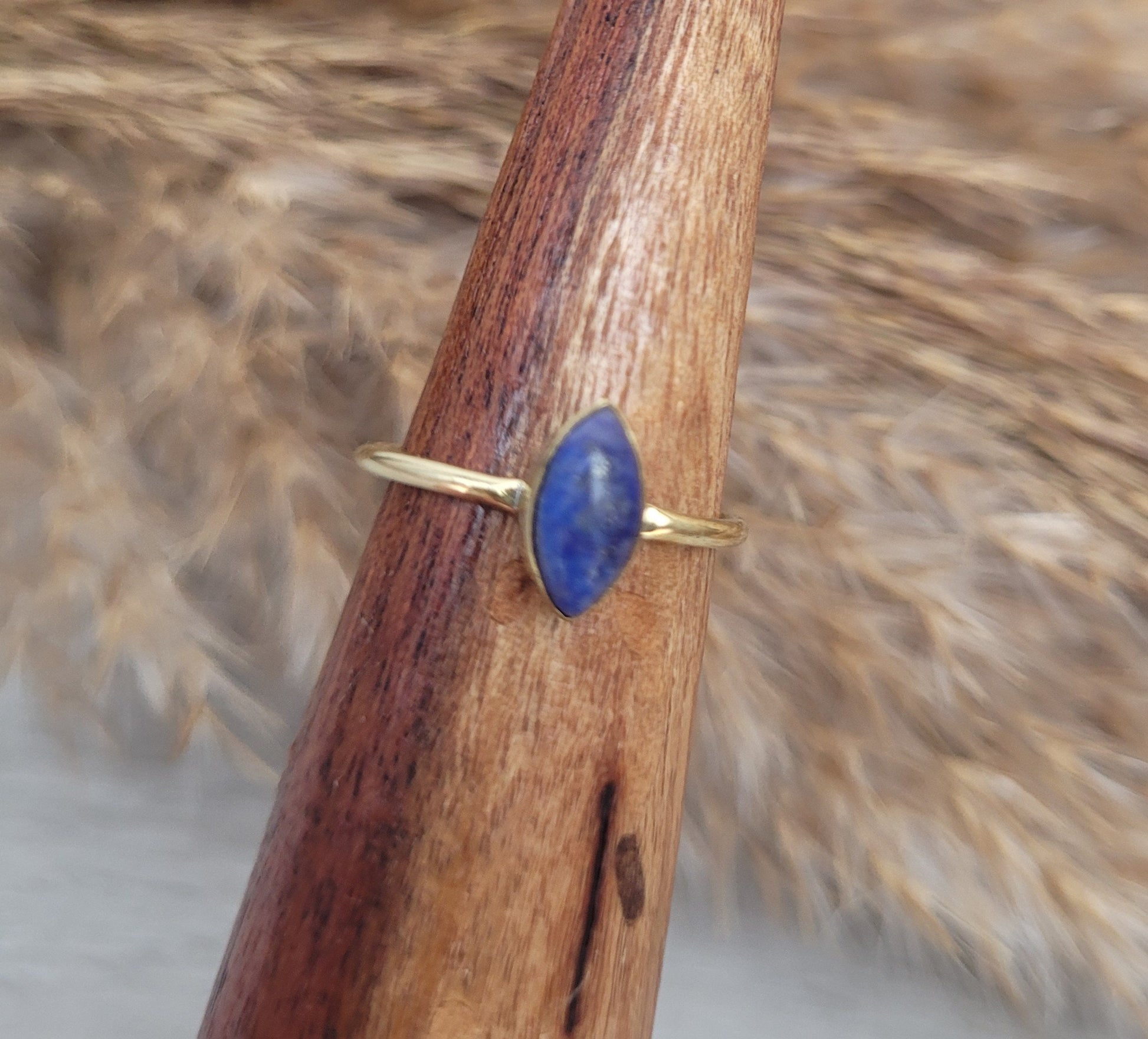 Gold minimalist ring / Lapislazuli jewellery / / Boho / Bohemian / Ethnic / Pretty / Hippie