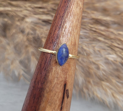 Gold minimalist ring / Lapislazuli jewellery / / Boho / Bohemian / Ethnic / Pretty / Hippie
