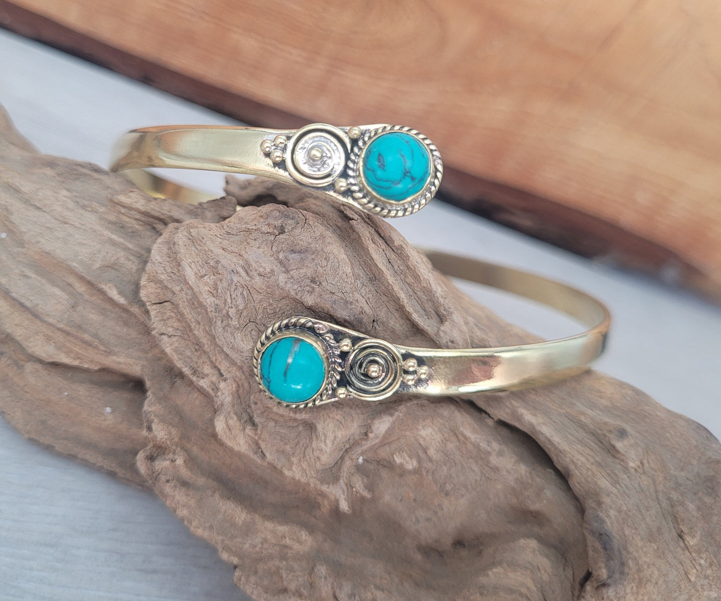 Brass arm bracelet with Turquoise stone / Gold bracelet / Hippie / Healing / Jewellery / Unique Gift / Adjustable