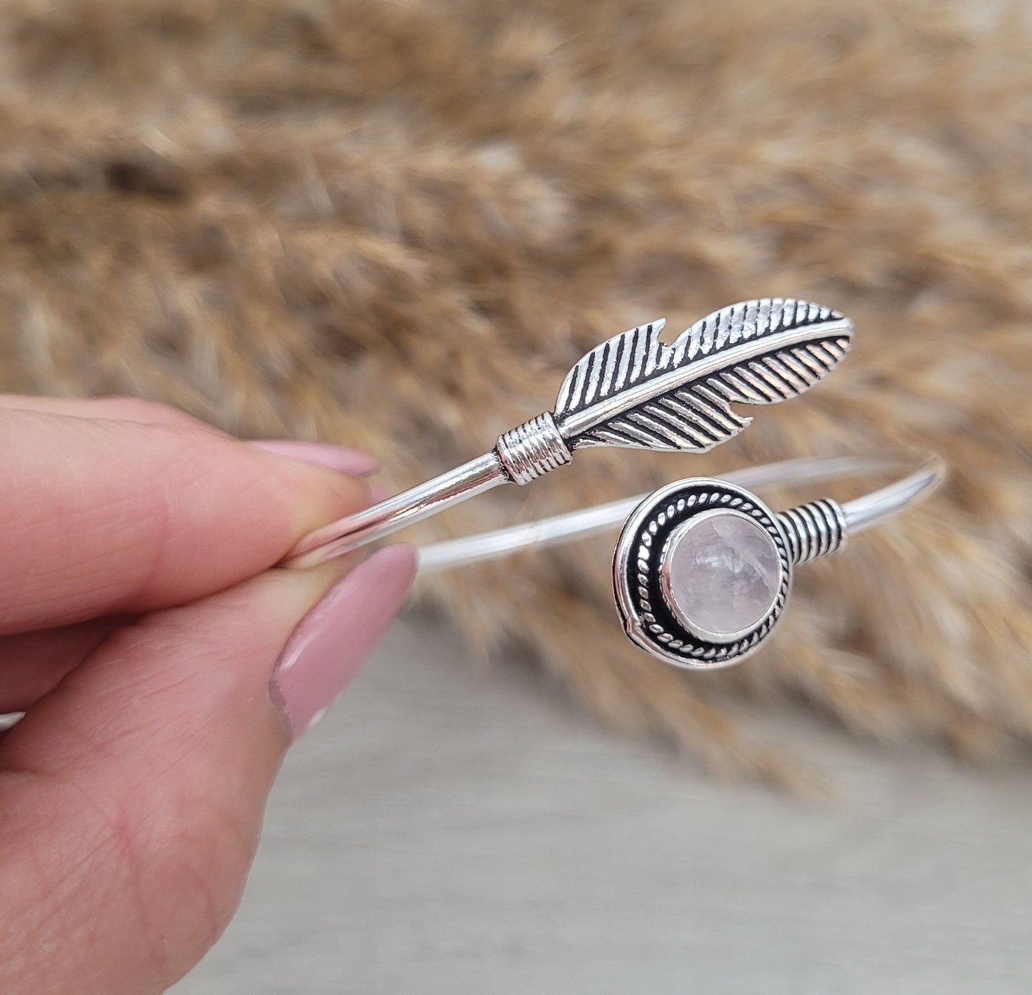 Silver rose quartz bohemian bracelet / Feather bracelet / Feather jewellery / Boho / Hippie / Healing / Festival / Crystal