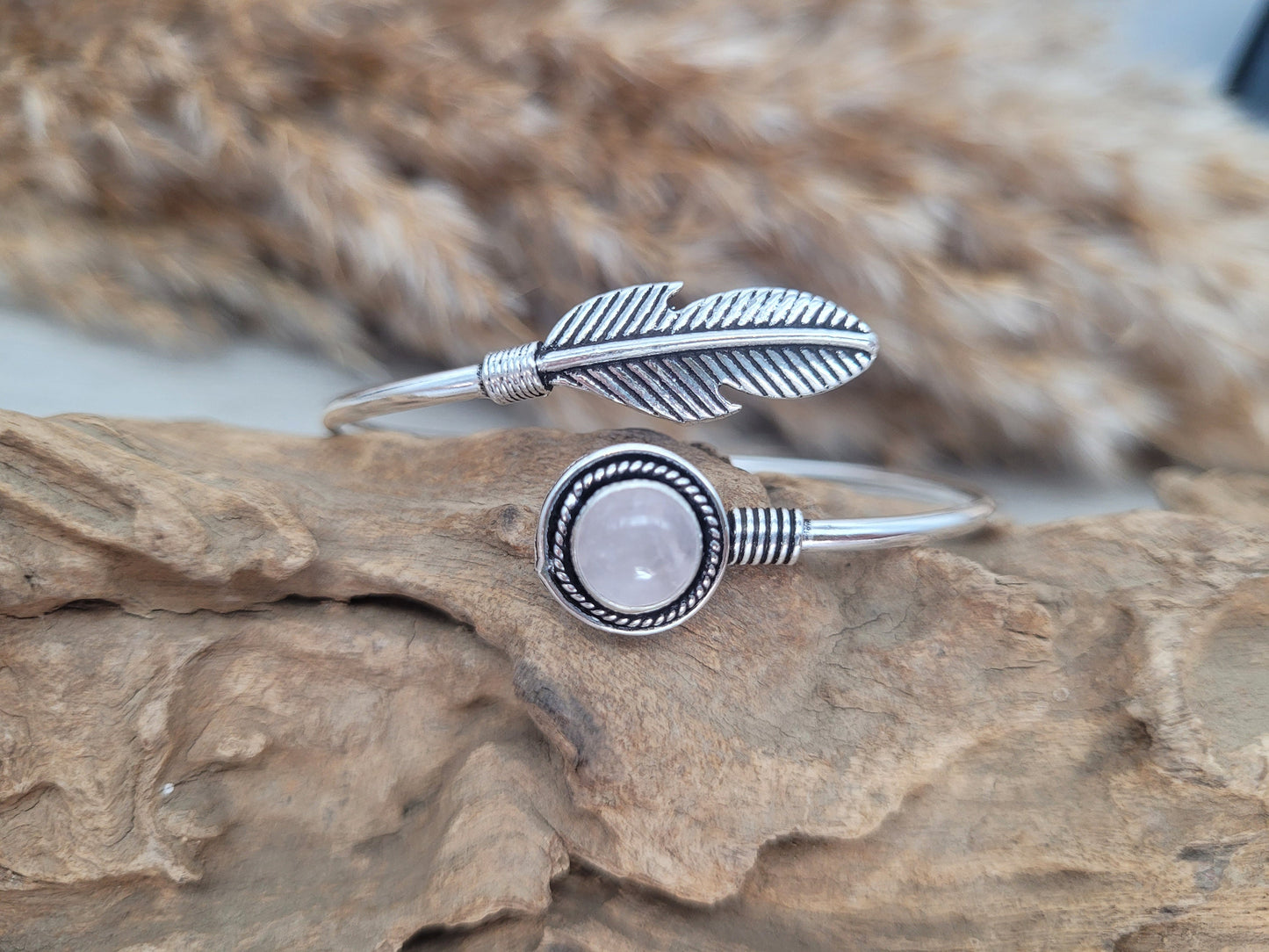 Silver rose quartz bohemian bracelet / Feather bracelet / Feather jewellery / Boho / Hippie / Healing / Festival / Crystal