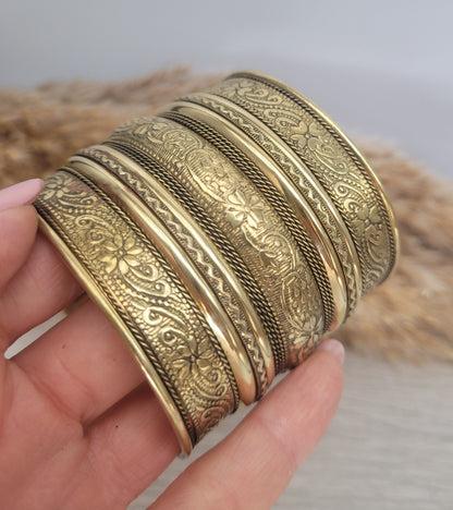 Large gold detailed cuff bracelet /Gold bracele / Cuff bracelet /Unisex bracelet / Boho /Bohemian / Cuff / Large bracelet/Ethnic / Tribal