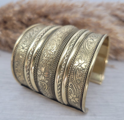 Large gold detailed cuff bracelet /Gold bracele / Cuff bracelet /Unisex bracelet / Boho /Bohemian / Cuff / Large bracelet/Ethnic / Tribal