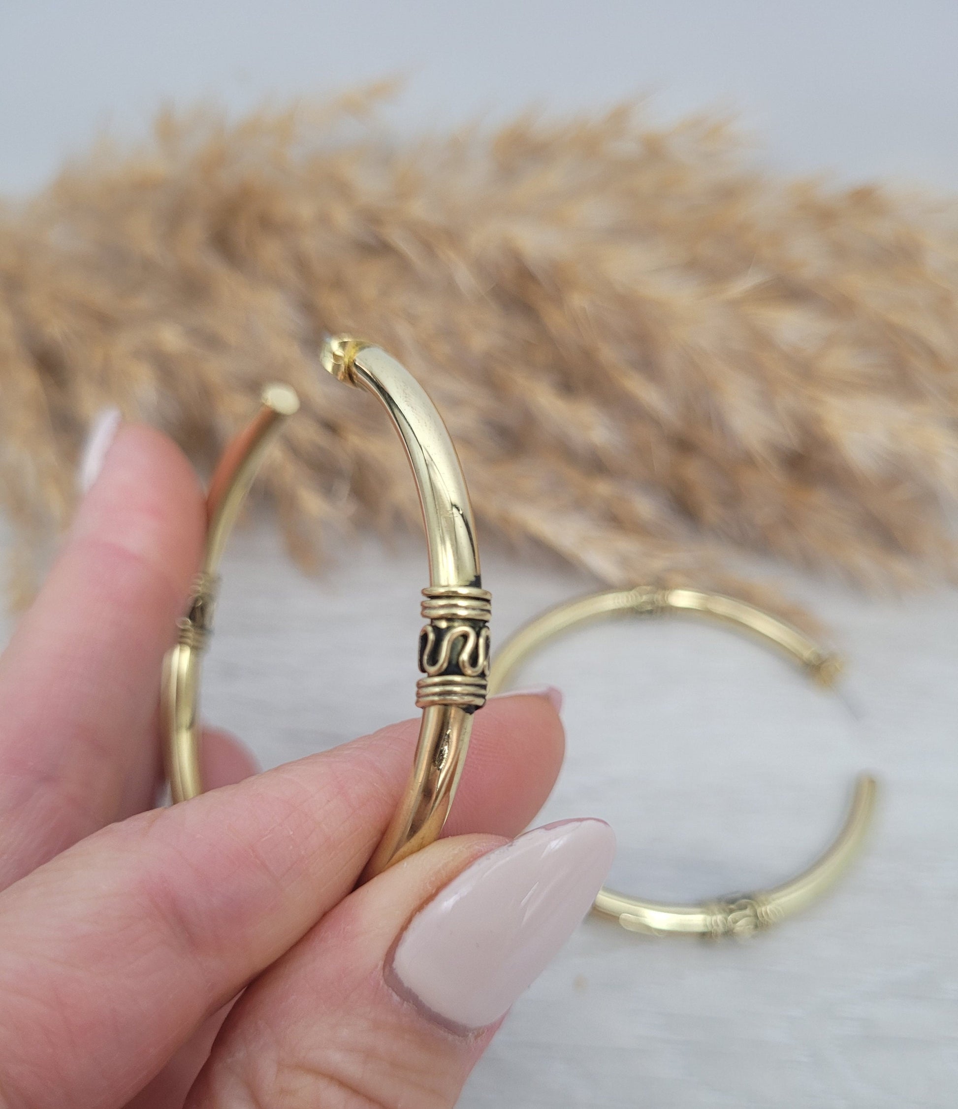 Brass bali hoops / Hoop earrings / Detailed hoops / Ethnic / Hippie / Tribal / Gold / Gypsy