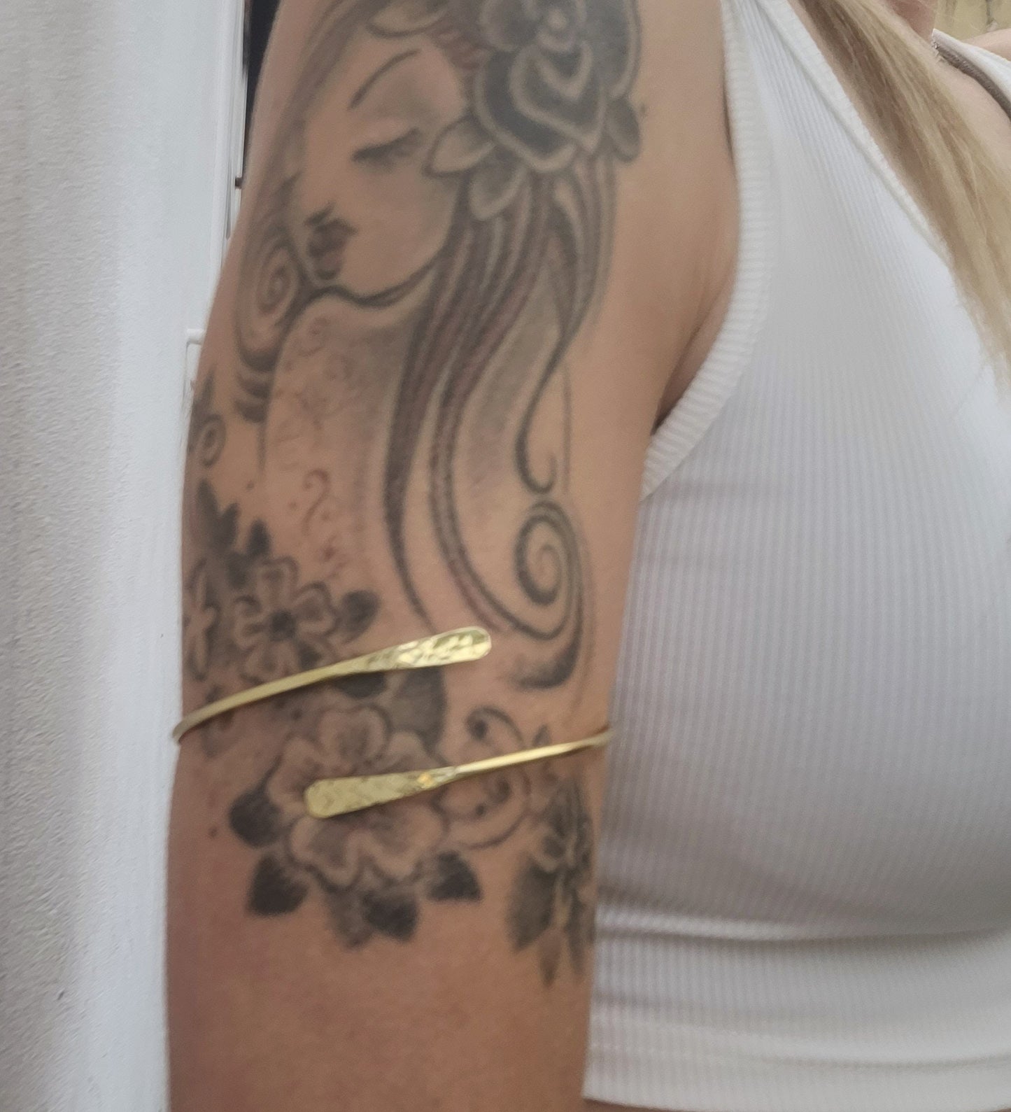 Brass Upper arm bracelet / Top arm band / Hammered jewellery / Handmade / Gold bracelet / Bohemian / Boho / Free shipping