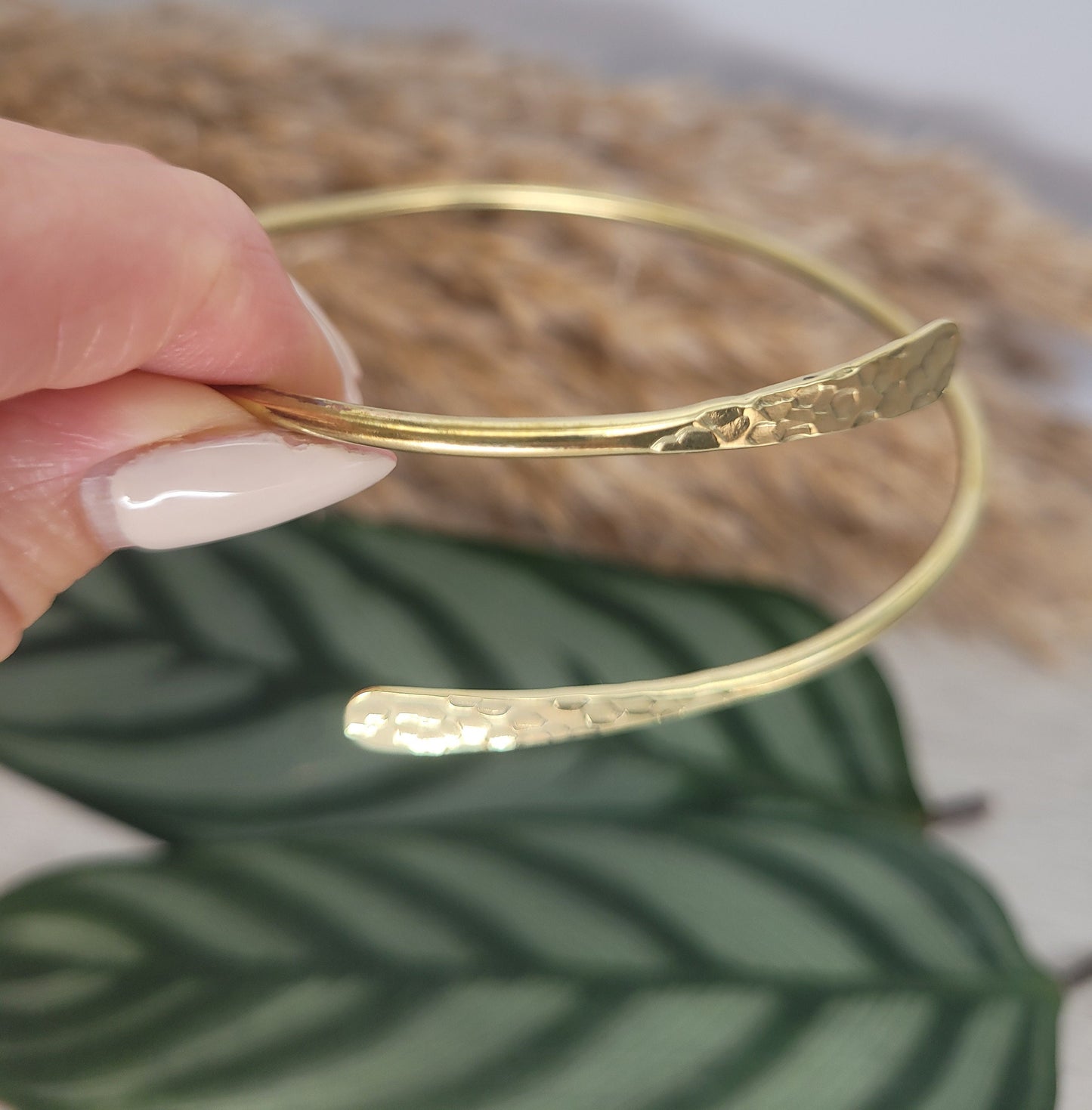 Brass Upper arm bracelet / Top arm band / Hammered jewellery / Handmade / Gold bracelet / Bohemian / Boho / Free shipping