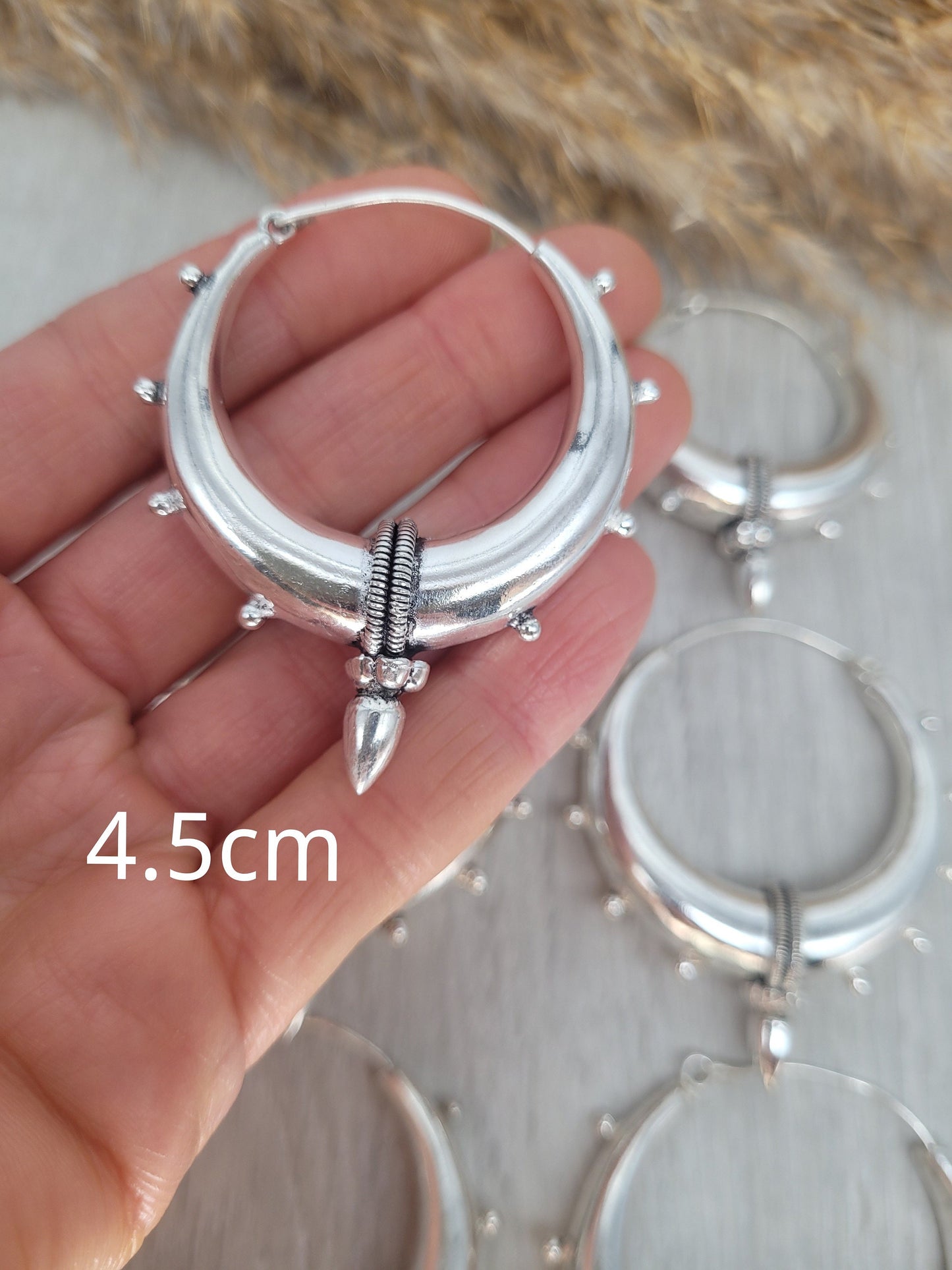 Silver chunky lightweight hoops / Big hoops / Large earrings / Gypsy / Bohemian / Boho / Ethnic hoops / Tribal