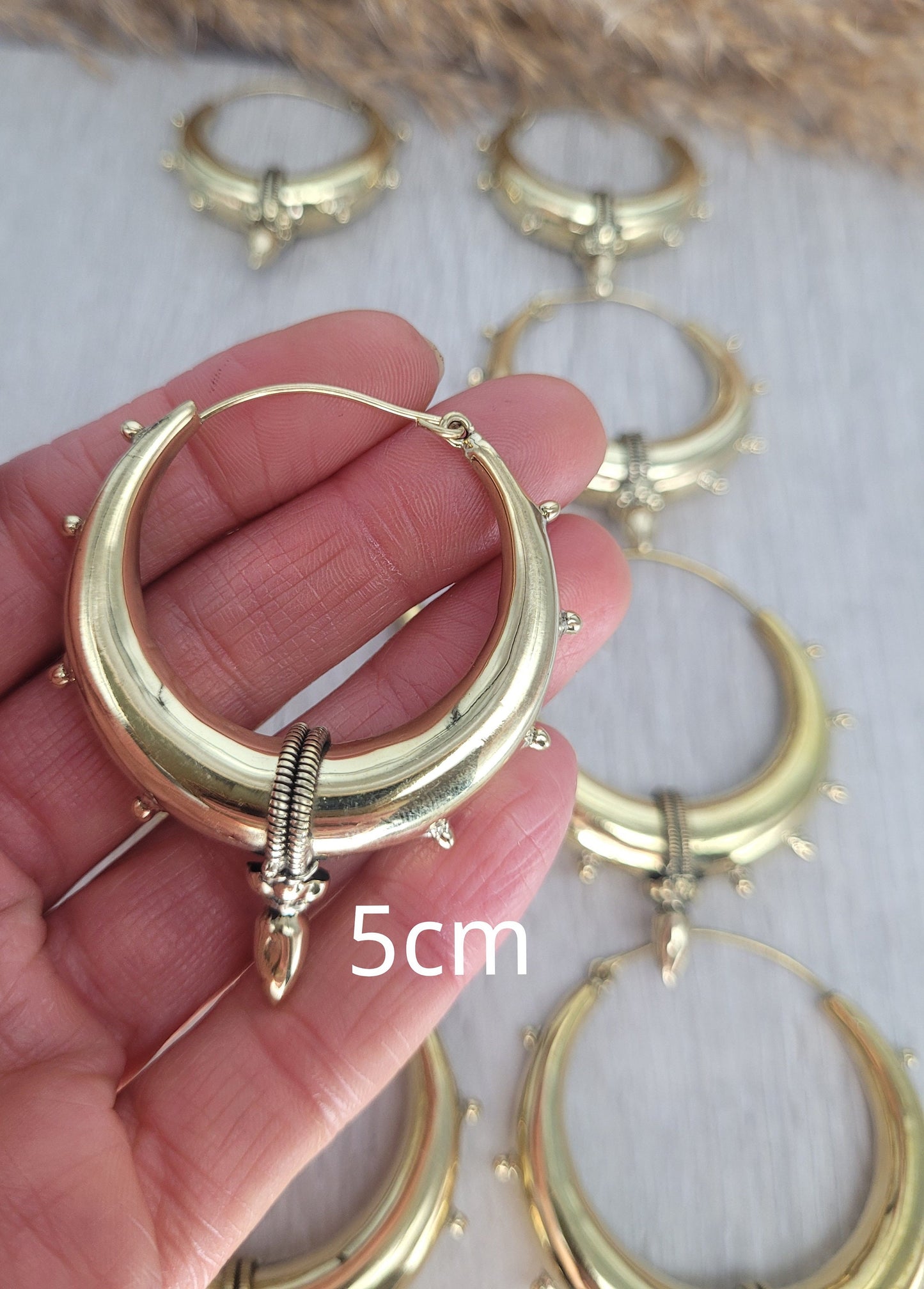 Brass chunky lightweight hoops / Big hoops / Large earrings / Gypsy / Bohemian / Boho / Ethnic hoops / Tribal / Minimal
