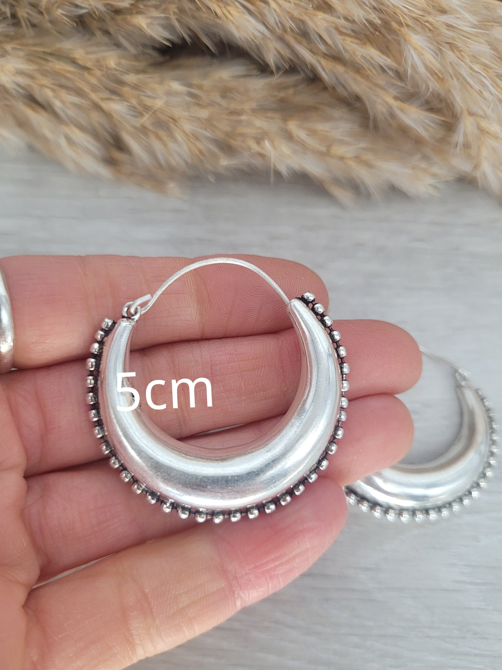 Silver chunky lightweight hoops / Small hoops / Large earrings / Gypsy / Bohemian / Boho / Ethnic hoops
