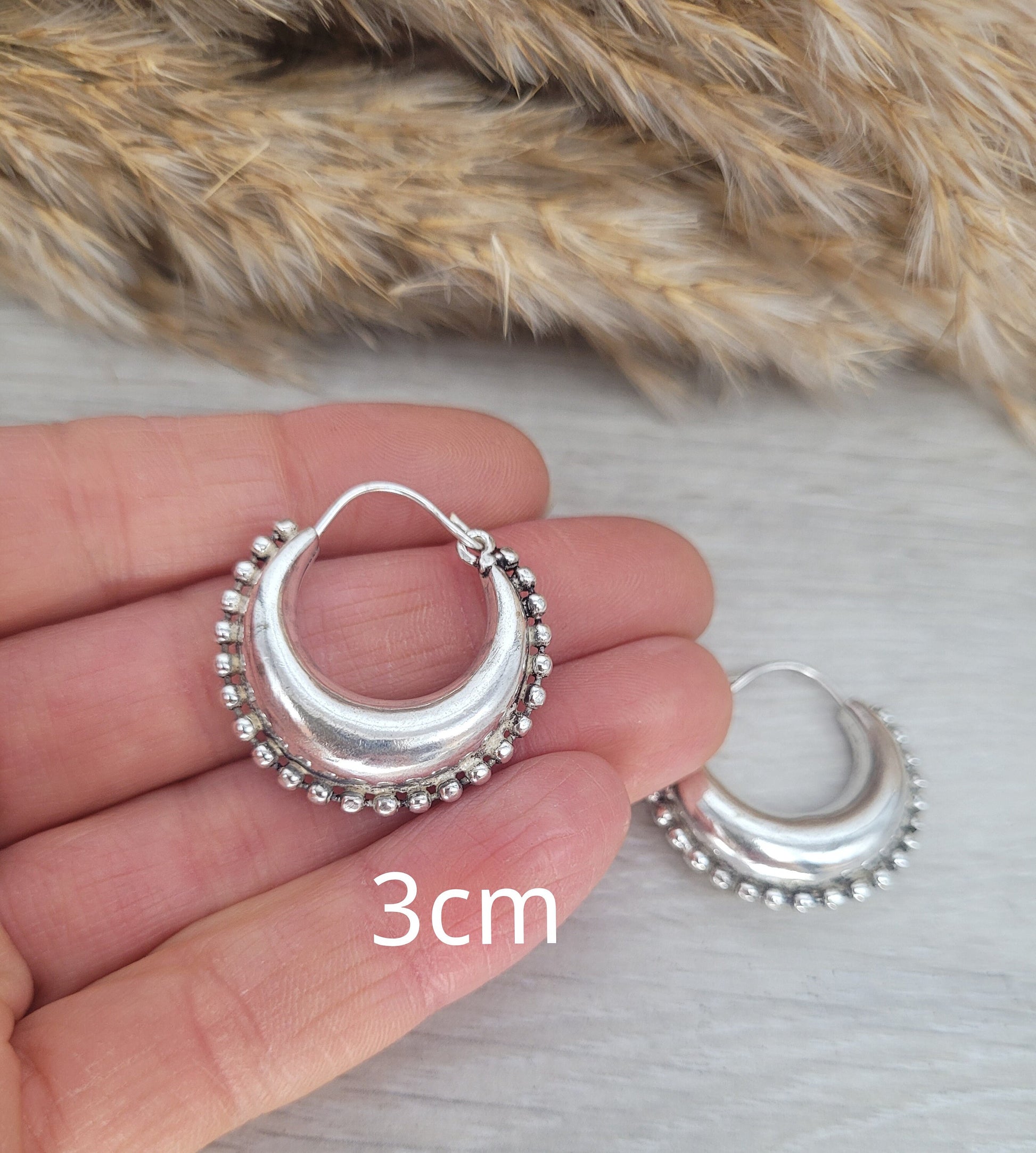 Silver chunky lightweight hoops / Small hoops / Large earrings / Gypsy / Bohemian / Boho / Ethnic hoops