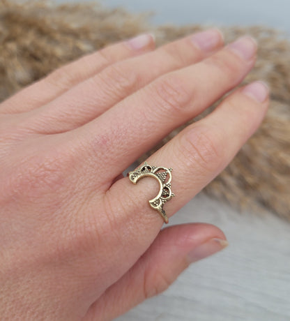 Gold mandala ring / Brass ring / Hippie / Minimal / Dainty jewellery / Gift / Mandalas / Gold ring