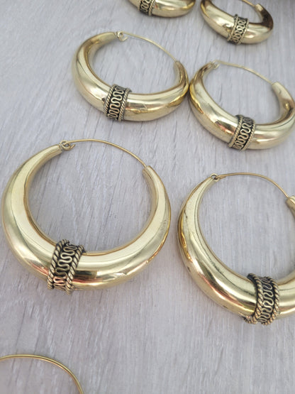 Golden hoops / Large hoops / Detailed hoops / Gypsy / Boho / Tribal / Ethnic / Golden jewellery / Bohemian / Brass hoops / Bali hoops