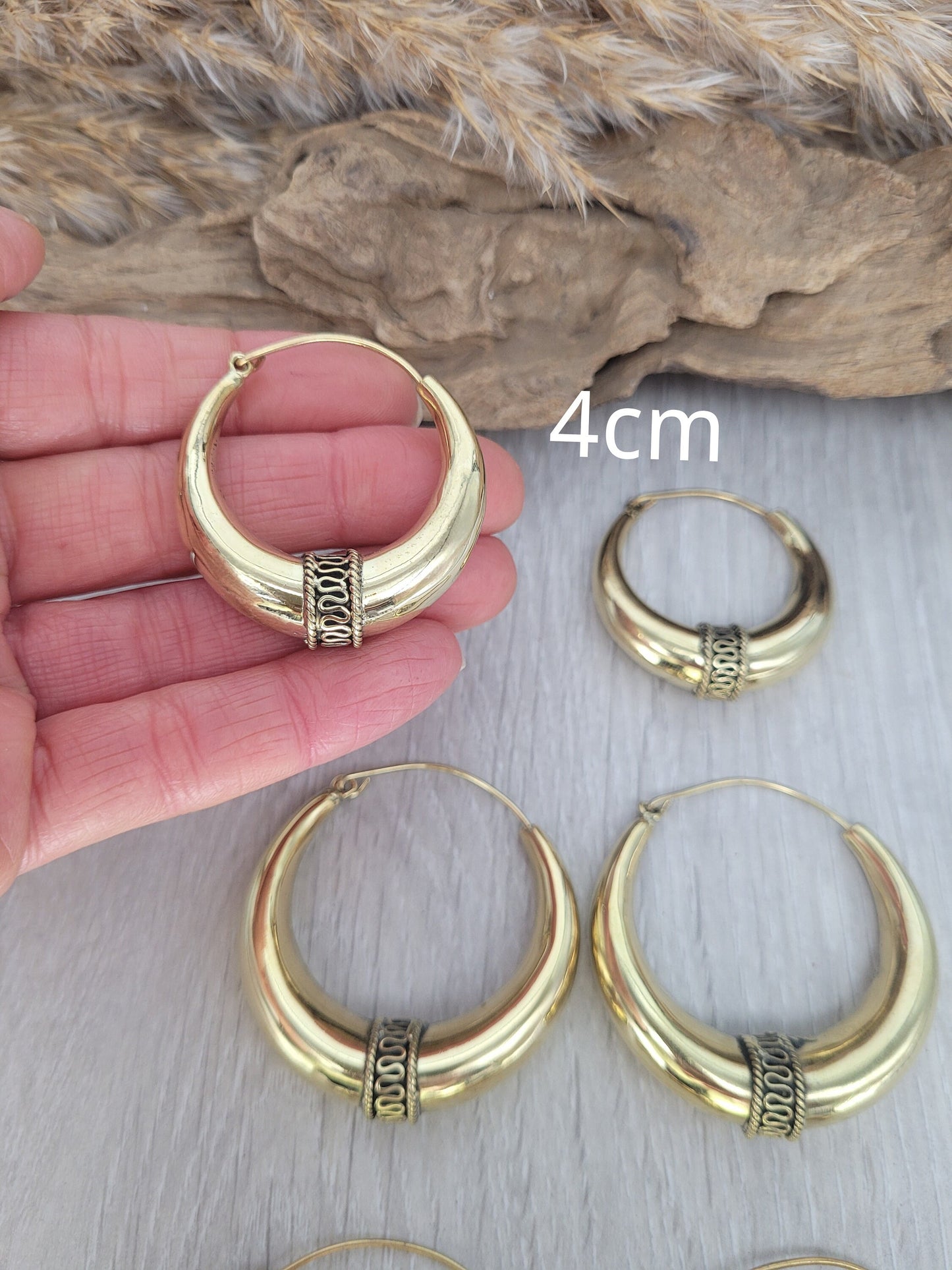 Golden hoops / Large hoops / Detailed hoops / Gypsy / Boho / Tribal / Ethnic / Golden jewellery / Bohemian / Brass hoops / Bali hoops