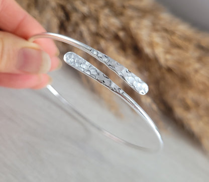 silver Upper arm bracelet / Cuff / Top arm band / Hammered jewellery / Handmade / Bohemian/ Boho / Ethnic / Unique design