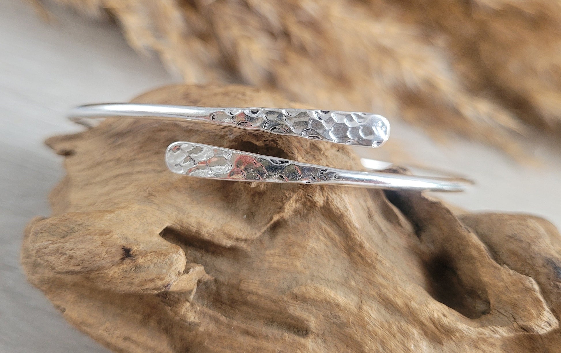 silver Upper arm bracelet / Cuff / Top arm band / Hammered jewellery / Handmade / Bohemian/ Boho / Ethnic / Unique design