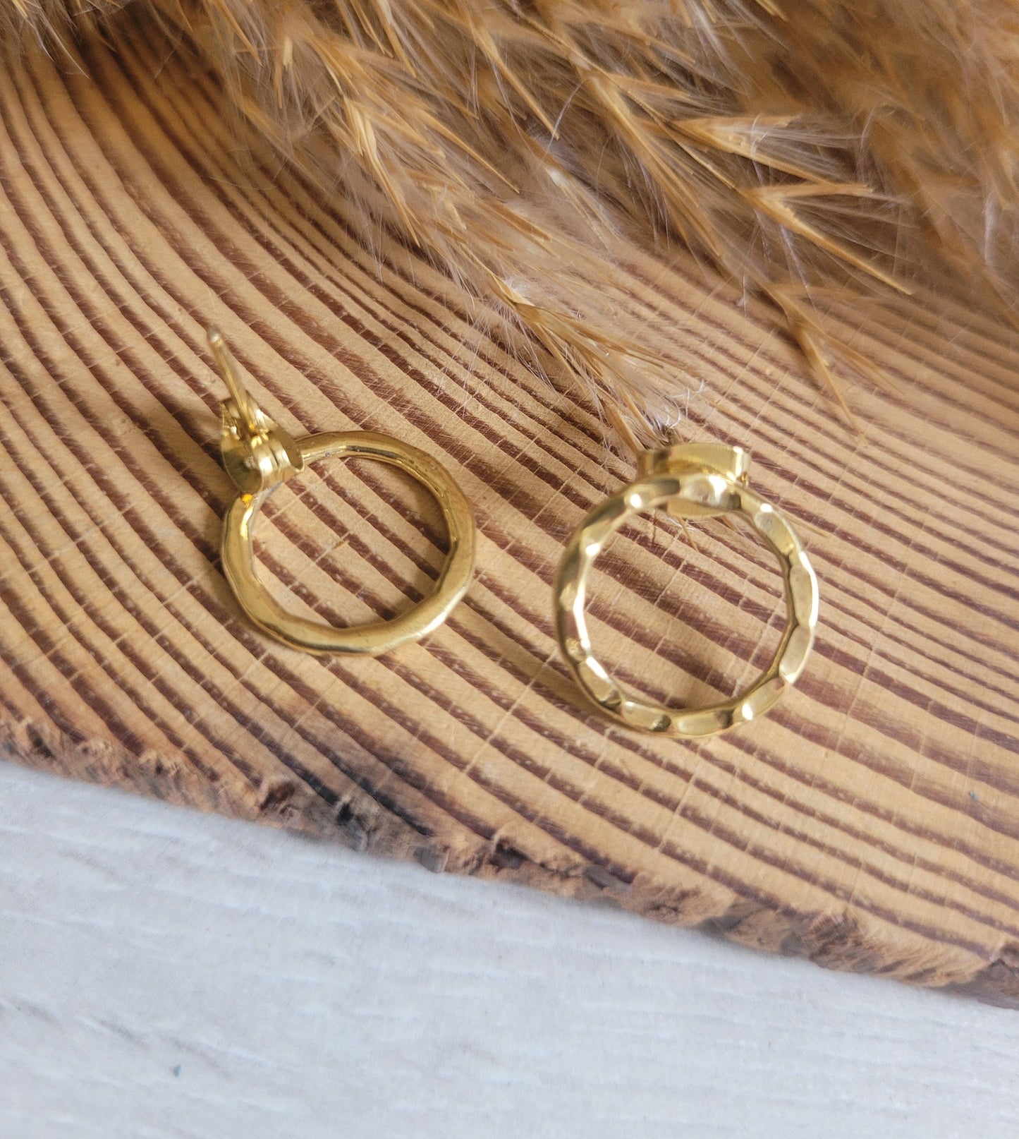 Gold small studs / Hoop studs / Hoops / Golden / Minimalist / Brass jewellery / Studs / Hammered earrings