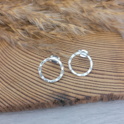 Silver small studs / Hoop studs / Hoops / Silver / Minimalist / Silver jewellery / Studs / Hammered earrings