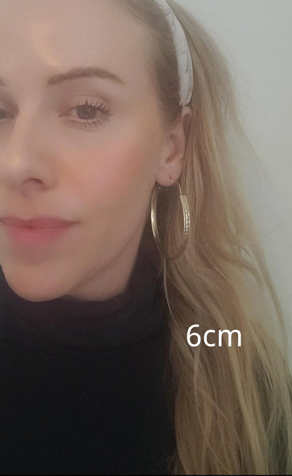 Brass hammered hoops / Hoop earrings / Small hoops / Large hoops / Hippie / Unique / Hoops / Gold / Golden jewellery / Boho