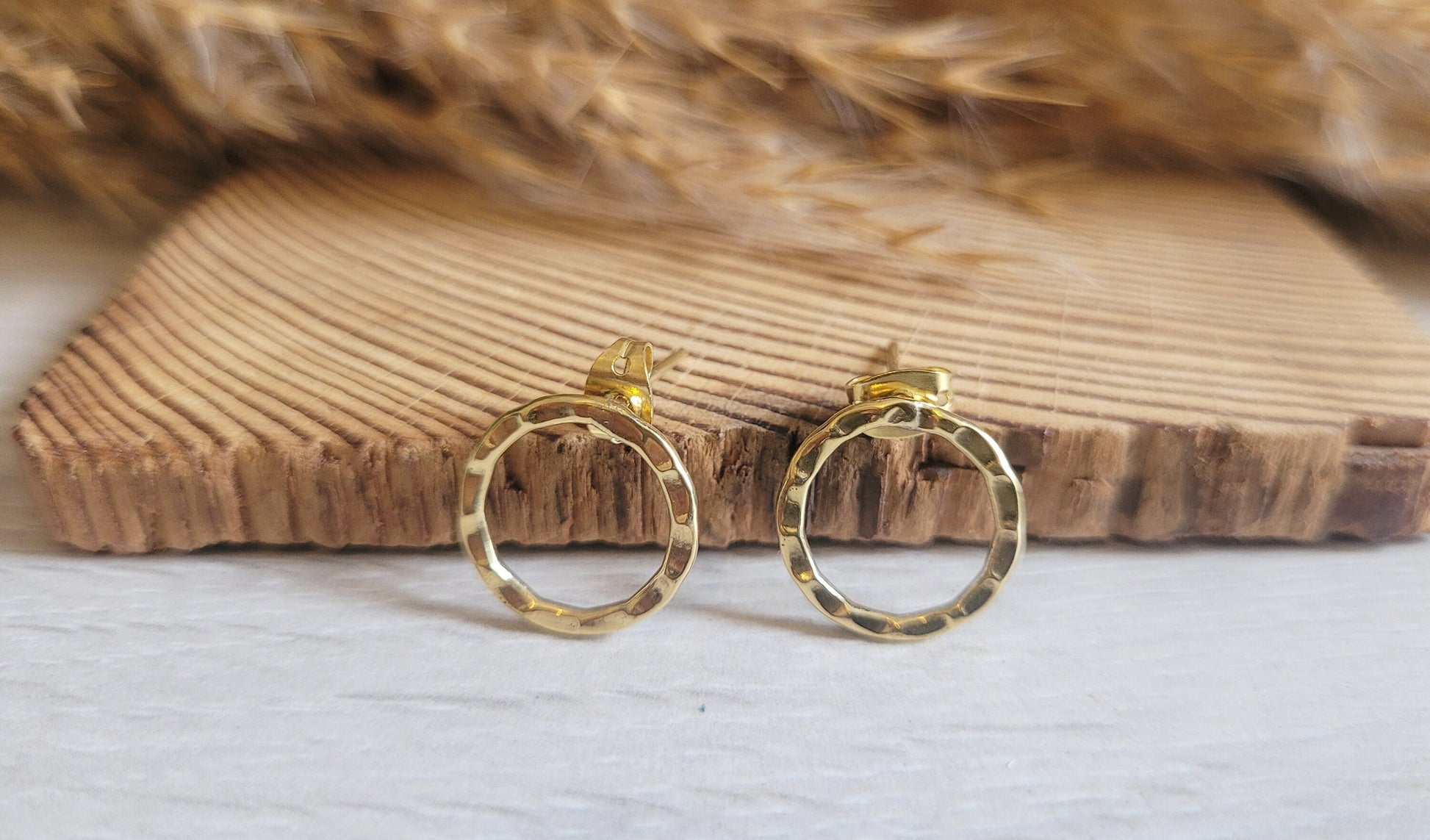 Gold small studs / Hoop studs / Hoops / Golden / Minimalist / Brass jewellery / Studs / Hammered earrings