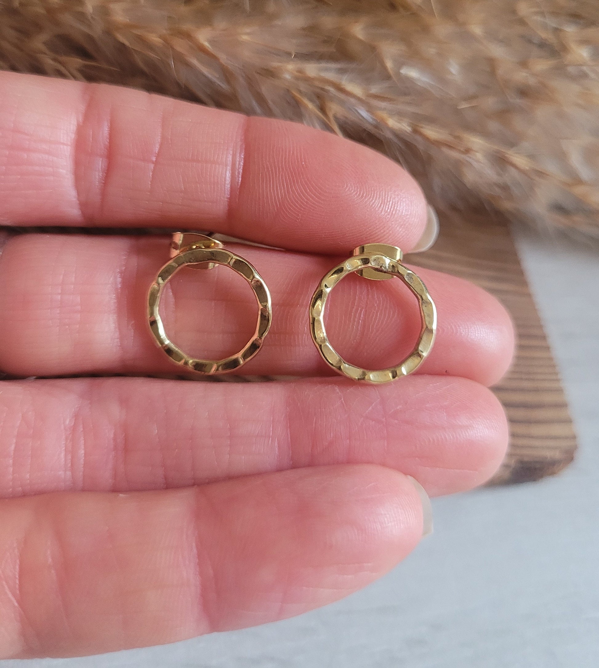 Gold small studs / Hoop studs / Hoops / Golden / Minimalist / Brass jewellery / Studs / Hammered earrings