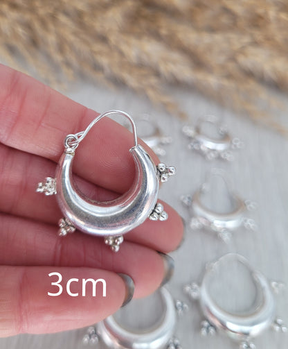 Silver chunky lightweight hoops / Small hoops / Large earrings / Gypsy / Bohemian / Boho / Ethnic hoops / Detailed / Hoops/ Unique
