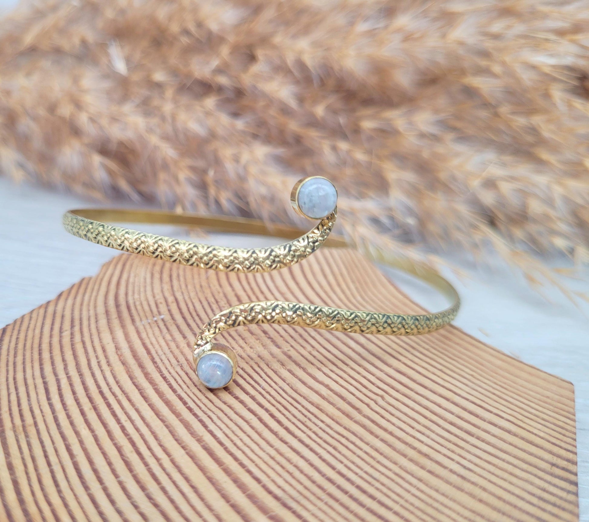 Brass moonstone arm bracelet / Arm cuff / Bangle / Crystal / Golden jewellery / Cute gift / Unique / Healing / Gold / Bracelet