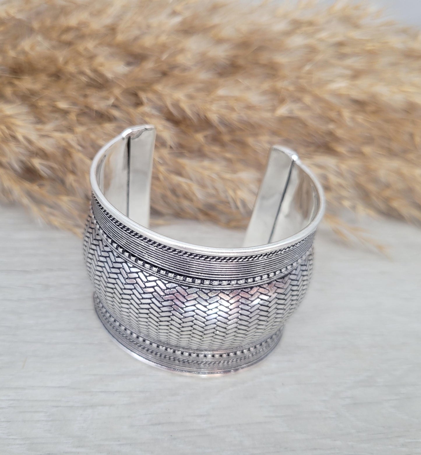Silver cuff bracelet / Statement jewellery / Boho style / Bohemian / Gift / Hippie / Tribal / Free uk shipping / Cuff arm bracelet / Cuff