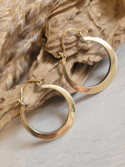 Gold hoops / hoops / Golden / Spiral / Boho / Rustic / Hammered / Bohemian / Pretty / Free shipping