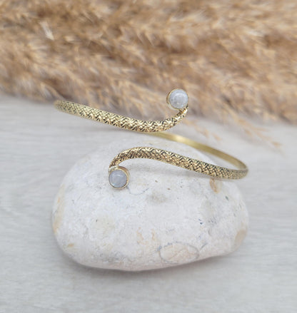 Brass moonstone arm bracelet / Arm cuff / Bangle / Crystal / Golden jewellery / Cute gift / Unique / Healing / Gold / Bracelet