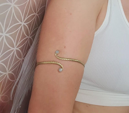Brass moonstone arm bracelet / Arm cuff / Bangle / Crystal / Golden jewellery / Cute gift / Unique / Healing / Gold / Bracelet