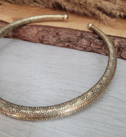 Golden choker / Brass jewellery / Tribal / Unique design / Gift / Boho / Bohemian / Festival / Hippie / Ethnic