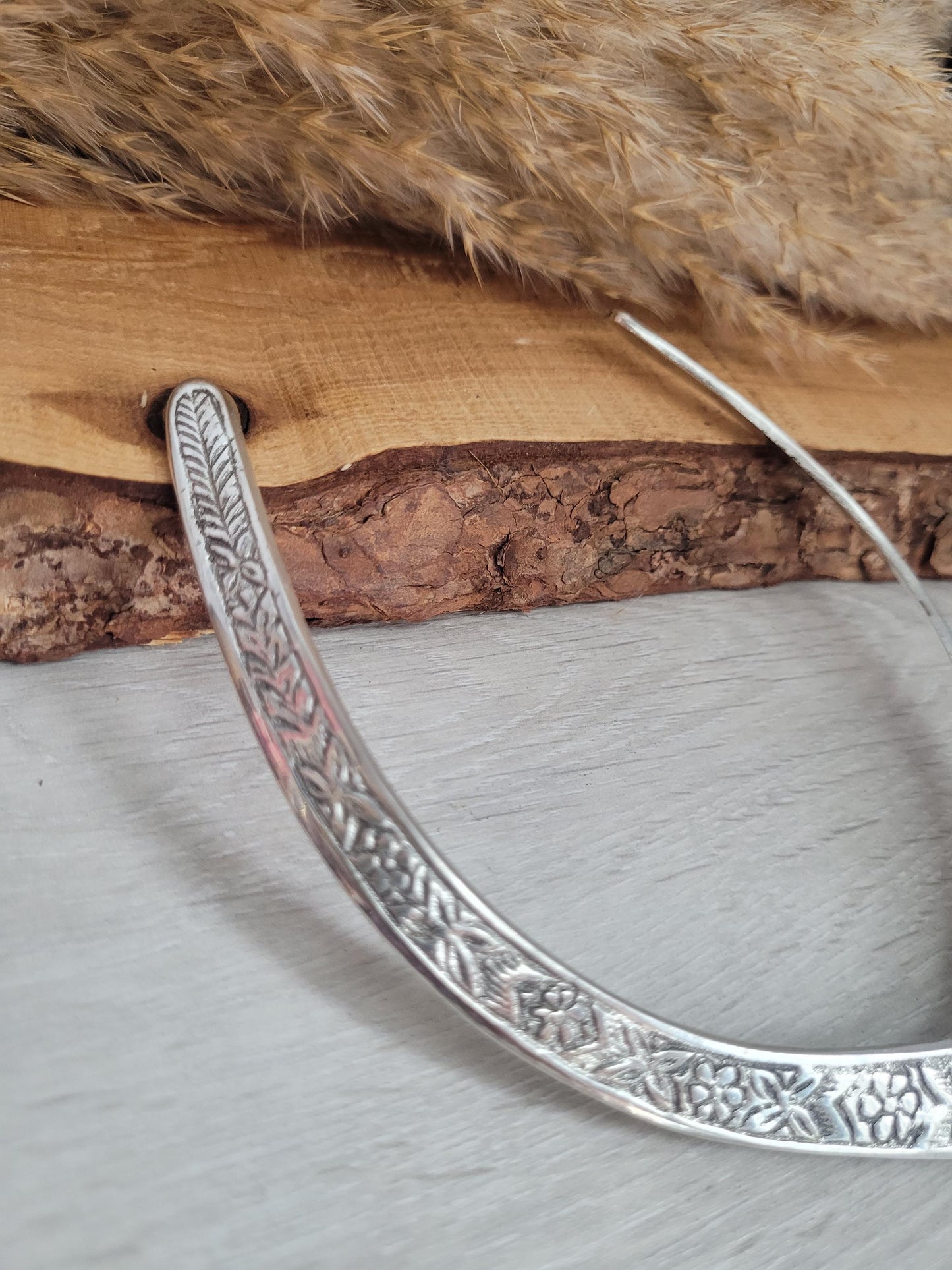 Silver choker / Sliver jewellery / Tribal / Unique design / Gift / Boho / Bohemian / Festival / Hippie / Ethnic / Flower design