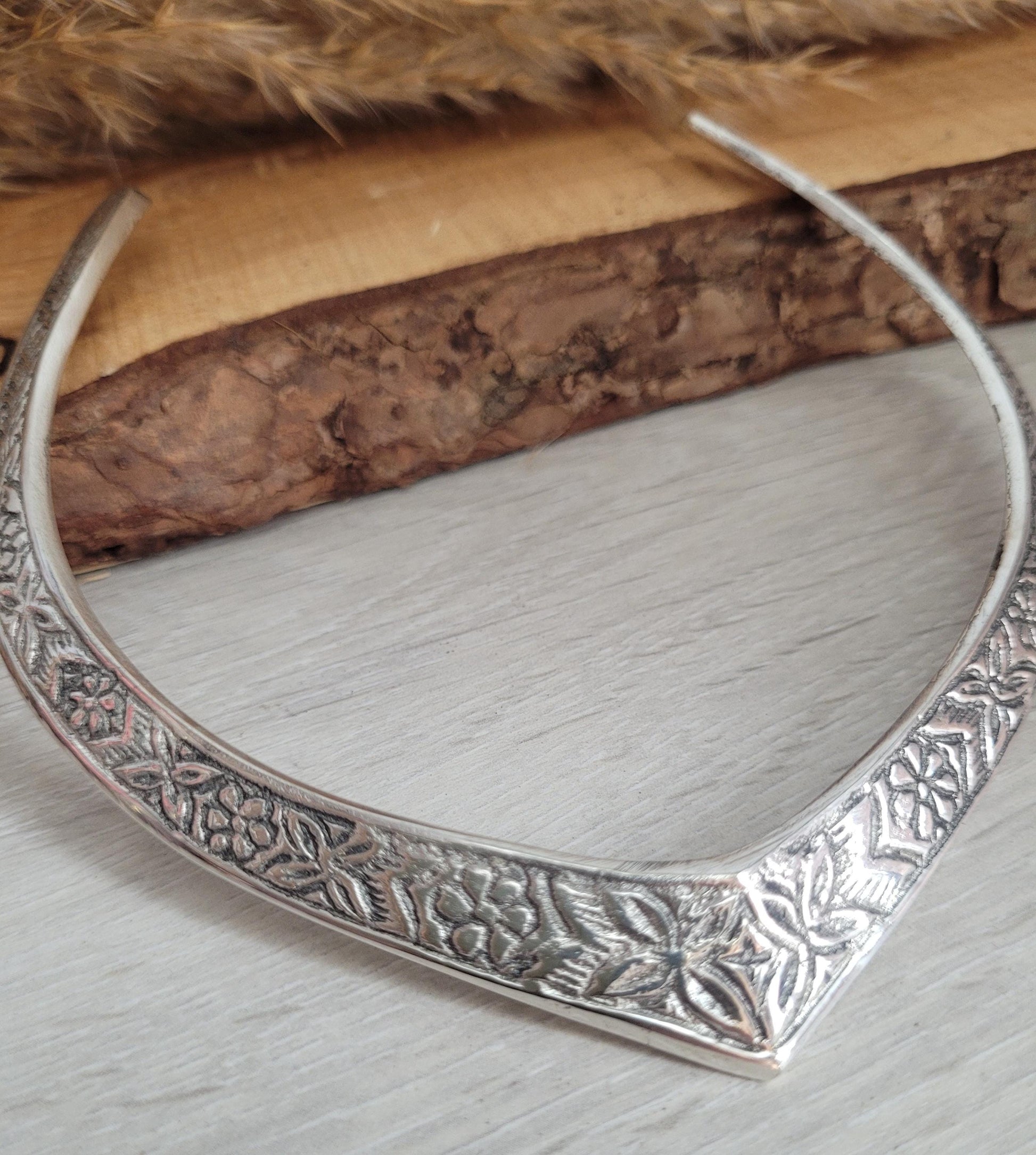 Silver choker / Sliver jewellery / Tribal / Unique design / Gift / Boho / Bohemian / Festival / Hippie / Ethnic / Flower design
