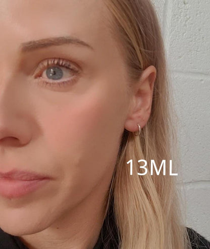 Sterling silver hoops / Small hoops / Hugges / Hoops / Small hoops / Minimalist / Simple / Gift