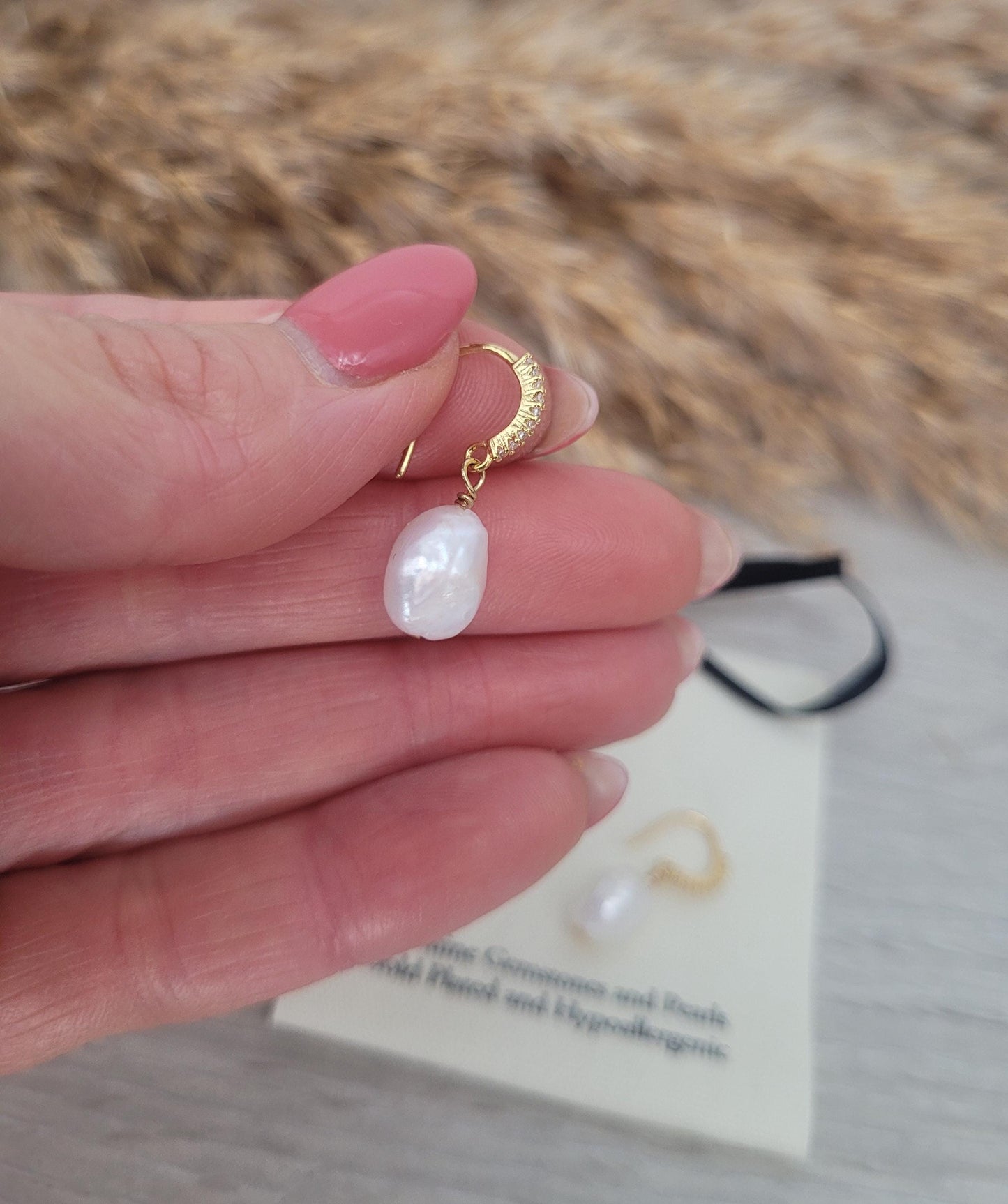 Fresh water pearl earrings / 18k gold plated / Wedding jewellery / Gift / Minimal / Pearl / Drop earrings