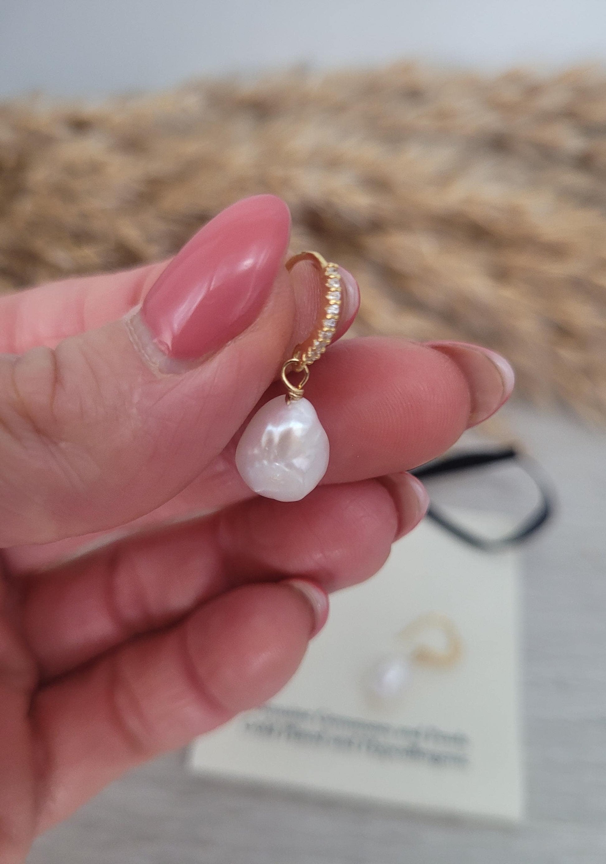 Fresh water pearl earrings / 18k gold plated / Wedding jewellery / Gift / Minimal / Pearl / Drop earrings